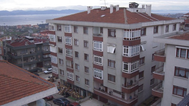 Mevlana Apt.